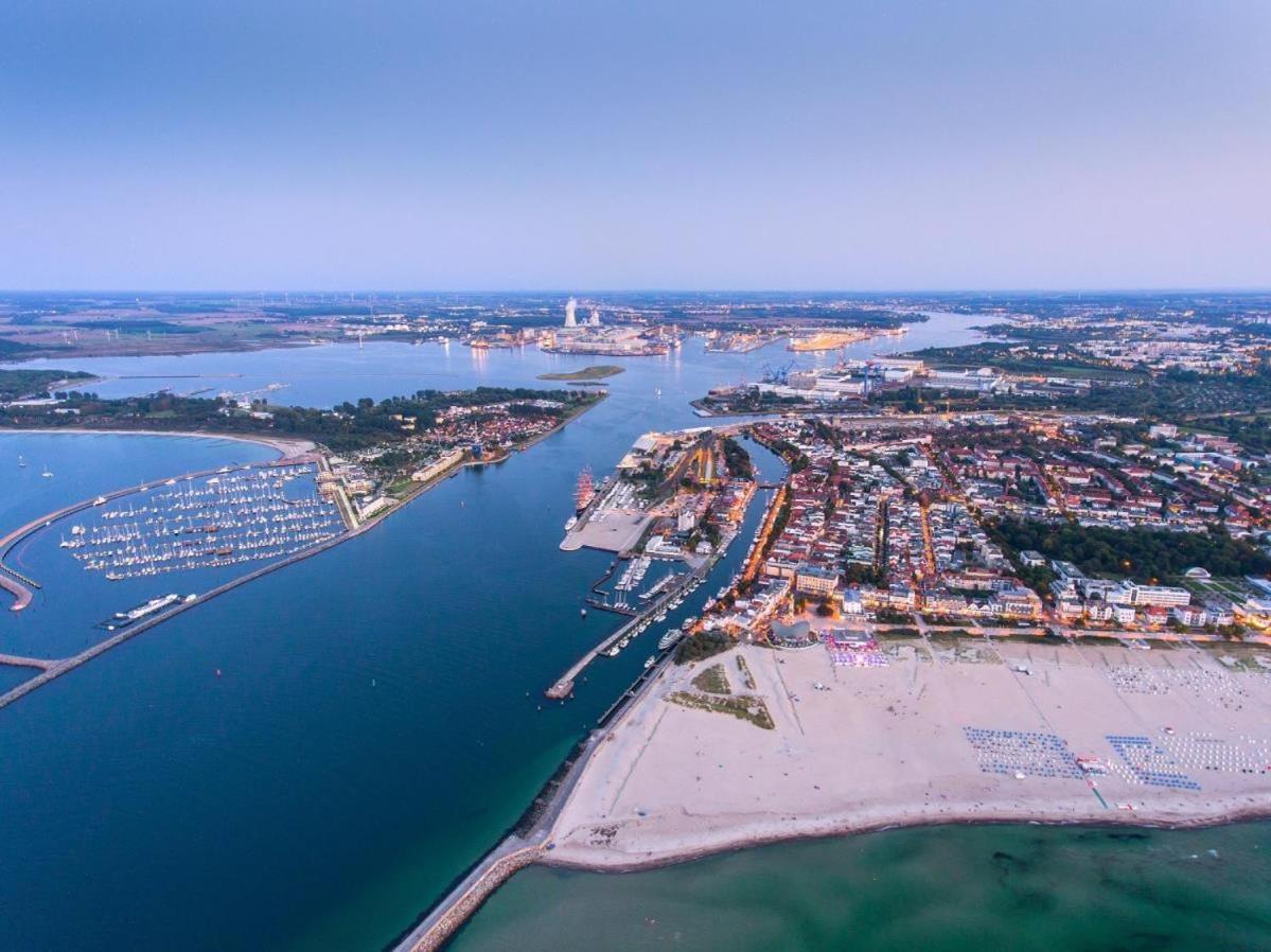 Admiral Apartment Rostock Exterior foto